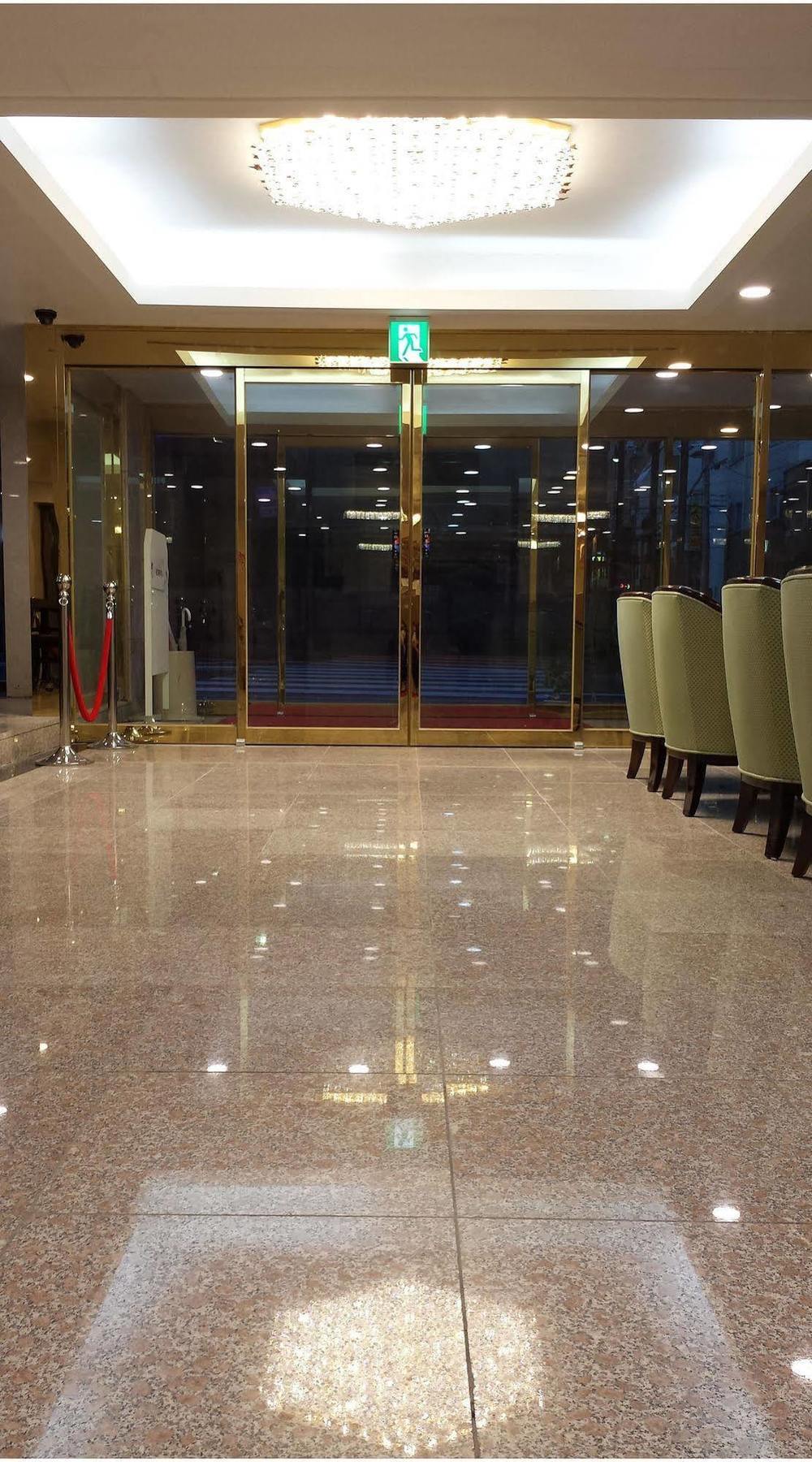 Hotel Osaka Keiko Esterno foto